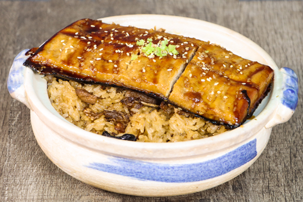 素食年菜：鰻魚油飯